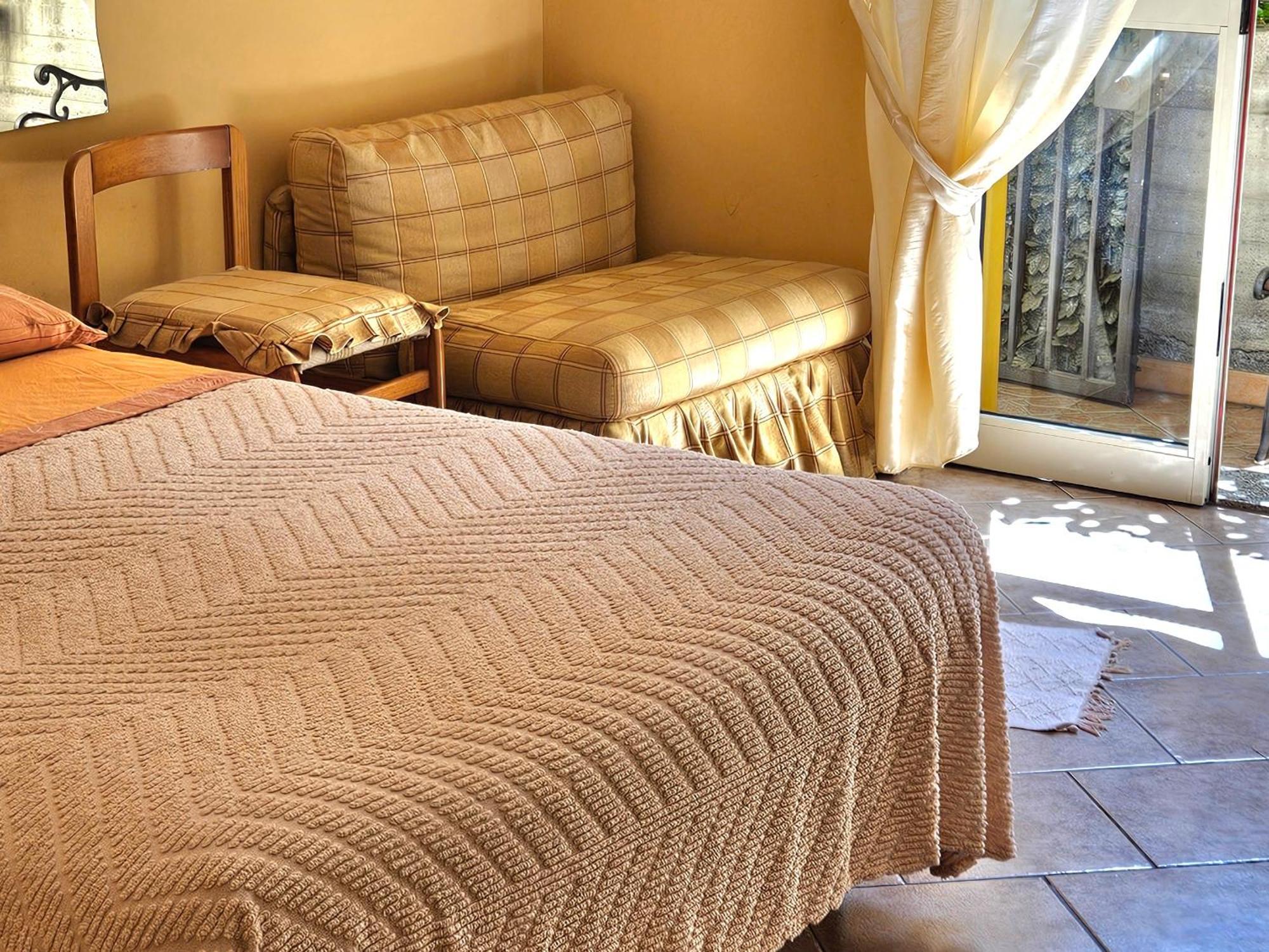 Tiziana Apartment Джардини Наксос Екстериор снимка
